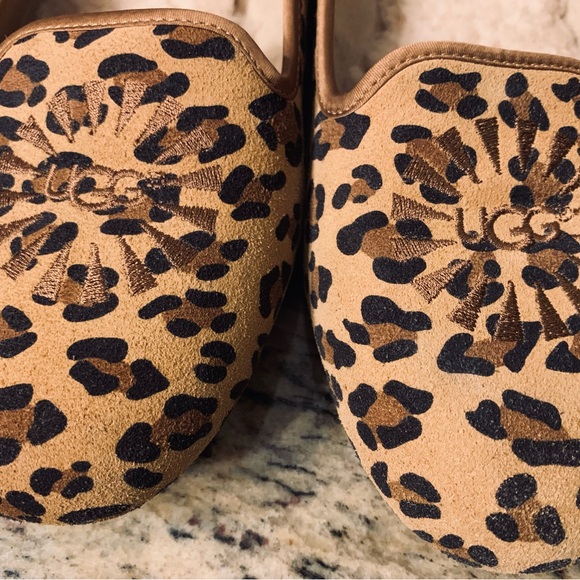 UGG Women's Tan Leopard Print Loafers - Women Size 8.5 - Picture 2 of 10